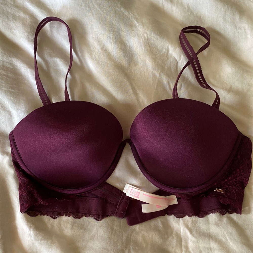 Victoria’s Secret pink convertible bra